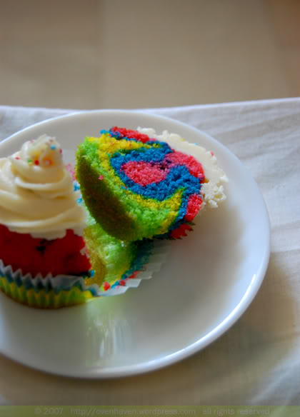 cuppedrainbow2