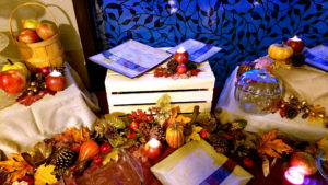 tablescape-with-candles-close-up-center-2