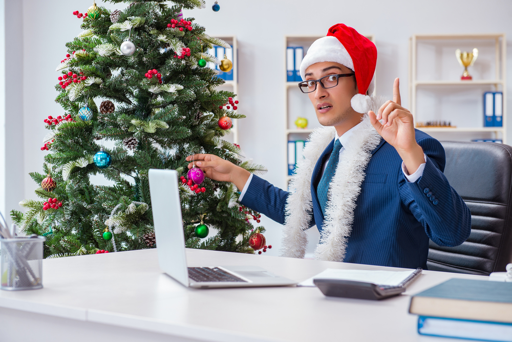 7 Virtual Christmas Games For Remote Office Parties Good Cheer 