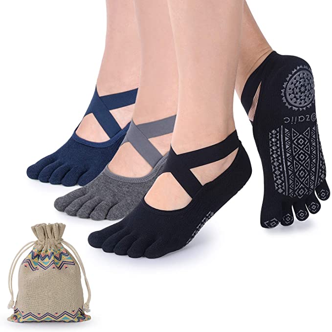 non-slip socks gift for yoga lovers
