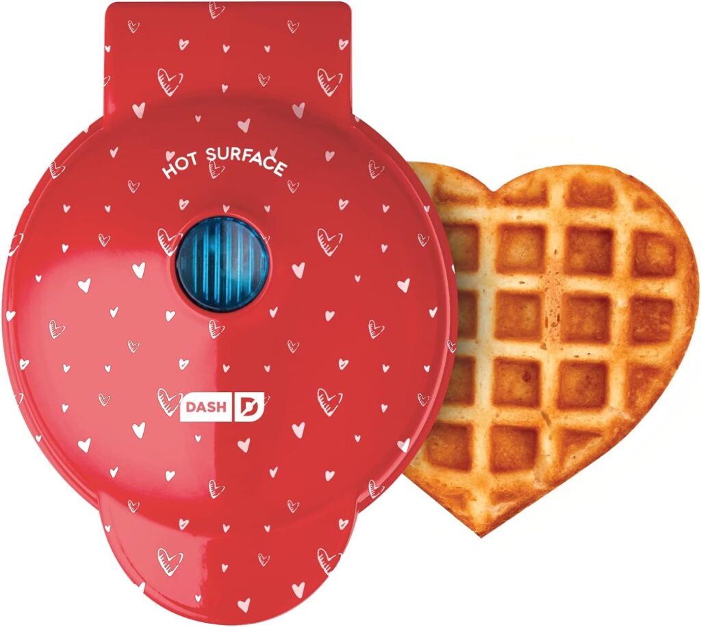 DASH Heart Mini Waffle Maker