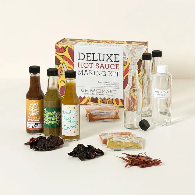 Deluxe hot sauce making kit