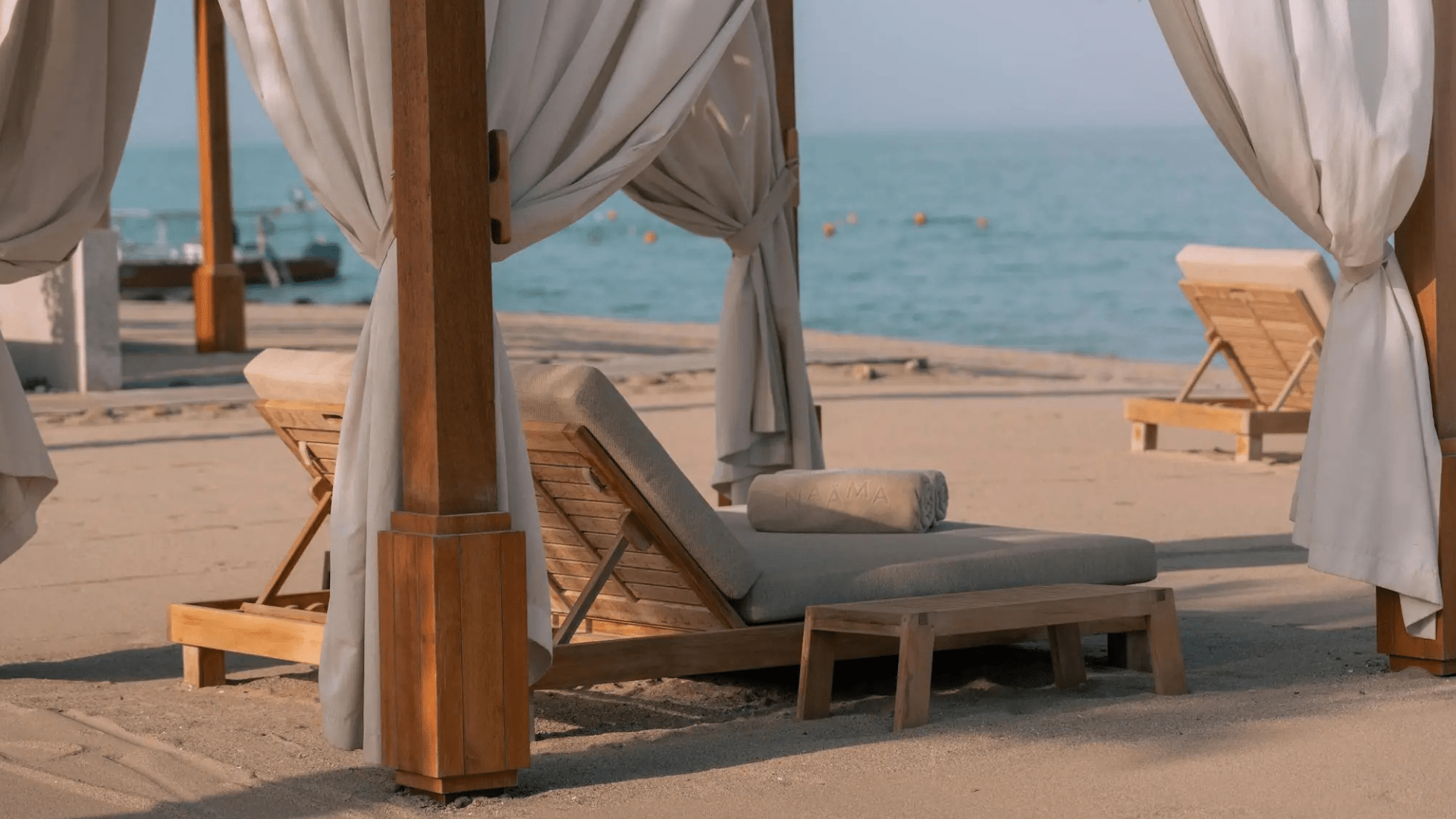 Summer 2025 Travel Trends: Top Destinations and Perfect Travel Gifts